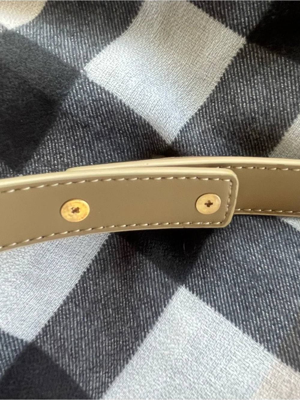 Adjustable Sliding Lock Skinny Beige Leather Belt